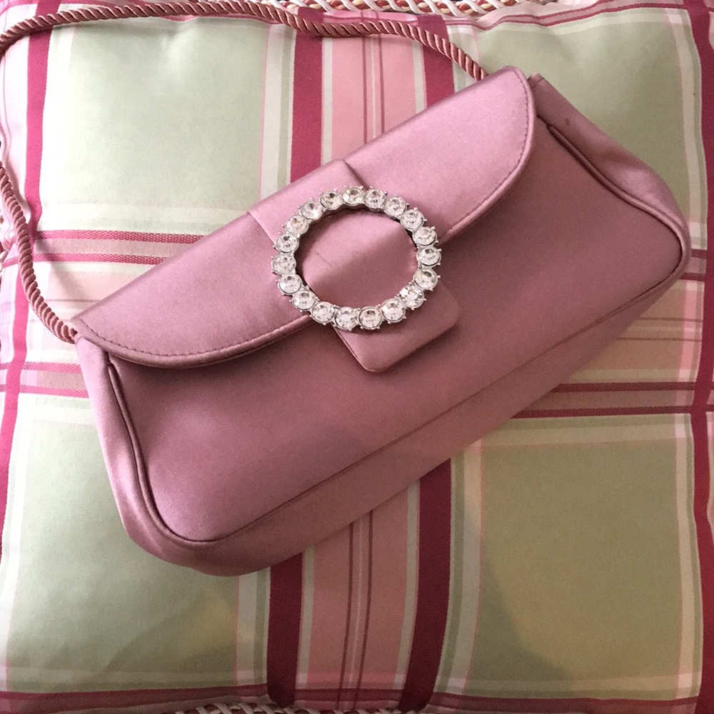 Gorgeous rose satin bag with magnetic glam clasp.